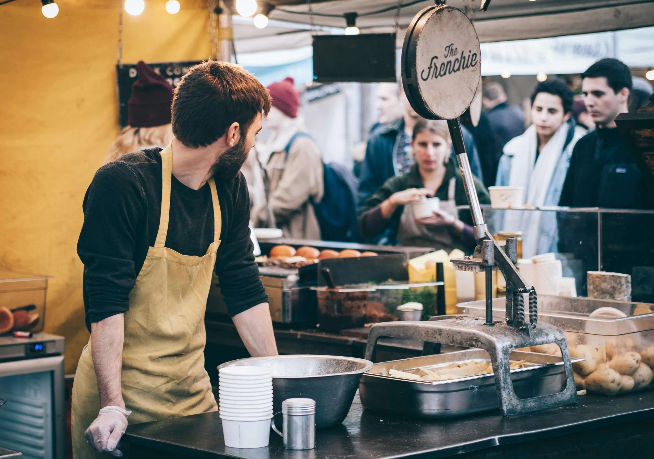 Unveiling the Power of Social Capital and Relationship-Based Selling in Customer Acquisition